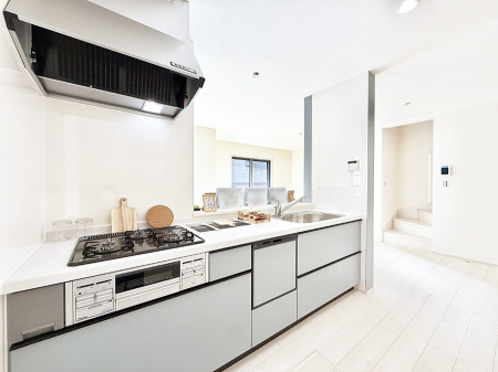 �L�b�`���@�����������������Ԃ����܂��A�Ί炠�ӂ��L�b�`��