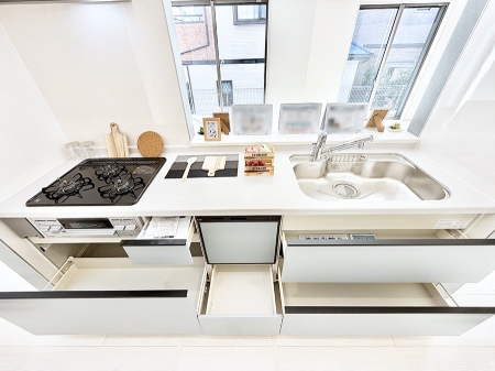 �L�b�`���@�������A�C�f�A�L����A�N���G�C�e�B�u�ȗ������