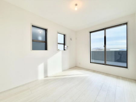 �Q���@���������̔z�u��ʋC���̗ǂ��݌v�ŕ����̋�C�������炸�A��ɐV�N�ȋ�C������܂�