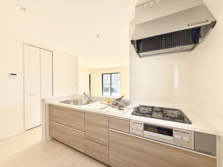 �L�b�`���@�����������������Ԃ����܂��A�Ί炠�ӂ��L�b�`��