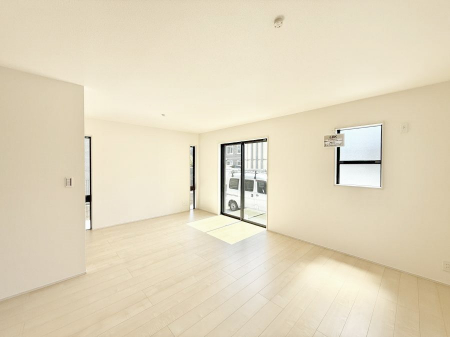 ���r���O�@�����������������Ɠ��ʂɂ���A�e���̋��