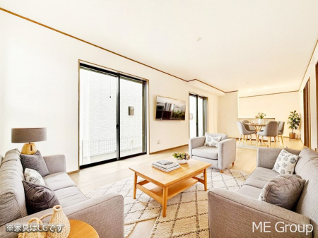 ���r���O�@���������S�n�̂����A���z�̃��r���O