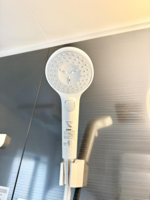 ���̑����ρ@�ݔ����킴�킴�V�����[�����̃��o�[�܂Ŏ��L�΂��K�v���Ȃ��A�ȒP�Ɏ~���ł���