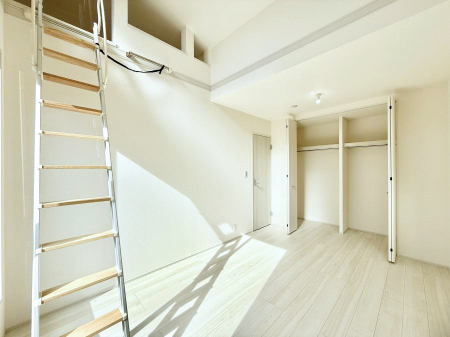 �q�������@�������v���C�x�[�g��ԂƂ��ĐÂ��ŗ�������������񋟂��Ă���܂�