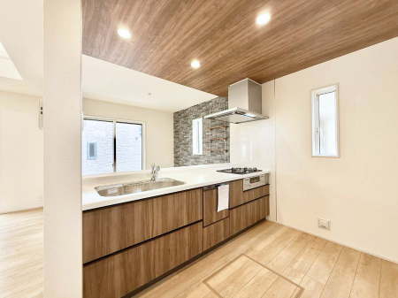 �L�b�`���@�������Ƒ��ƂȂ���A�R�~���j�P�[�V�����̏�