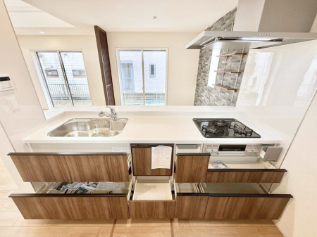 �L�b�`���@�����������������Ԃ����܂��A�Ί炠�ӂ��L�b�`��