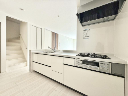 �L�b�`���@�������V���v���ŋ@�\�I�A�����g���₷���L�b�`��