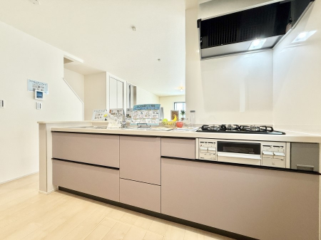 �L�b�`���@�����������������Ԃ����܂��A�Ί炠�ӂ��L�b�`��