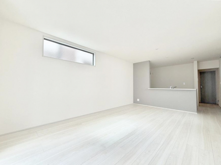 ���r���O�@�����������������Ɠ��ʂɂ���A�e���̋��