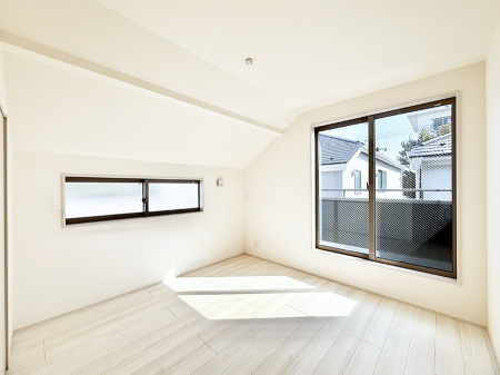 �q�������@�������v���C�x�[�g��ԂƂ��ĐÂ��ŗ�������������񋟂��Ă���܂�