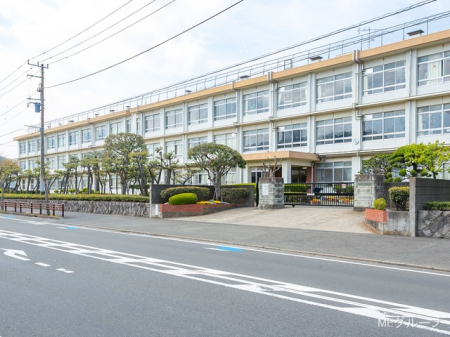 ���ӊ��@���w�Z 600m ���ˎs���l�x���w�Z