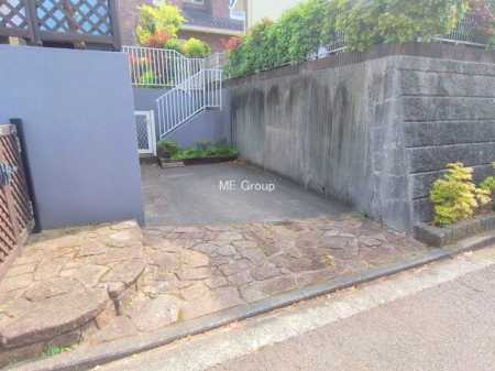 �@�O�ρ�����ɃJ�[�X�y�[�X������Ə�����܂�