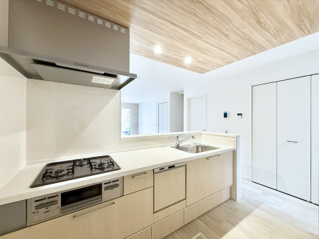 �L�b�`���@���������������̖��@��������A���ʂȃL�b�`��