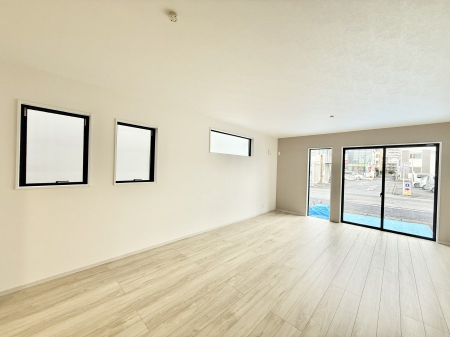 ���r���O�@���������R�Ɖ�b�����܂��A�S�n�悢�ЂƂƂ�