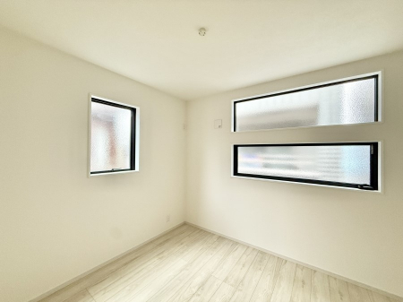 �Q���@���������̔z�u��ʋC���̗ǂ��݌v�ŕ����̋�C�������炸�A��ɐV�N�ȋ�C������܂�