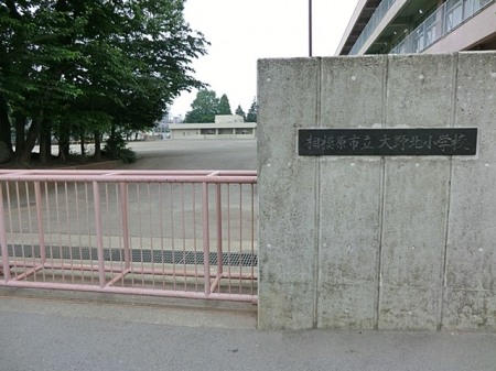 ���ӊ��@���w�Z 1700m ���͌��s�����k���w�Z