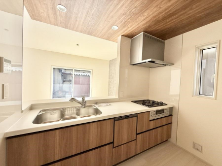 �L�b�`���@�������V���v���ŋ@�\�I�A�����g���₷���L�b�`��