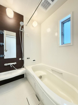 �����@�����������b�N�X�ł���A���₩�ȕ��͋C�ł�