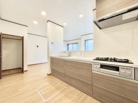 �L�b�`���@�����������������Ԃ����܂��A�Ί炠�ӂ��L�b�`��