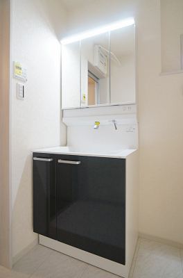 ���ʑ�E���ʏ��@�������Ƒ��݂�Ȃ��g���₷���z�u�ł�