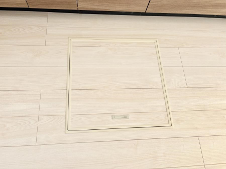 ���̑����ρ@�ݔ����B�ꂽ���[�X�y�[�X�ŉƑS�̂��X�b�L��