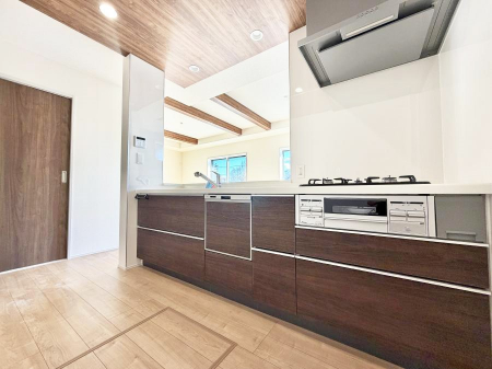 �L�b�`���@�������V���v���ŋ@�\�I�A�����g���₷���L�b�`��