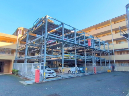 ���ԏ�@�O�ρ����K�Ȓ��ԃX�y�[�X�ň��S