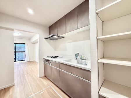 �L�b�`���@���������y���݂ƐH�ׂ�K����͂���L�b�`��