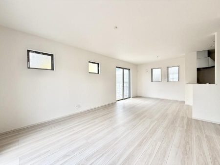 ���r���O�@�������V���v���������ґ�A��؂Ȑl�Ɖ߂����S���قǂ�����