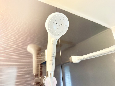 ���̑����ρ@�ݔ����킴�킴�V�����[�����̃��o�[�܂Ŏ��L�΂��K�v���Ȃ��A�ȒP�Ɏ~���ł���