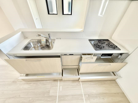 �L�b�`���@�������Ƒ����J��[�߂�A������̂���L�b�`��