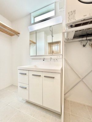 ���ʑ�E���ʏ��@����