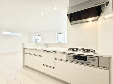 �L�b�`���@�������V���v���Ŕ������S�n�悢���Ԃ𐶂ރL�b�`�����