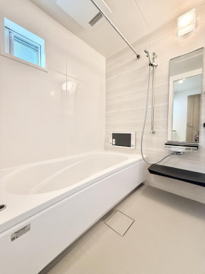 �����@����������̔�������A�S����������Ԃł�