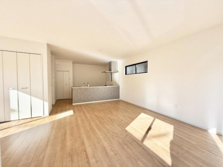 ���r���O�@�������S���������ꏊ�A�������߂����郊�r���O