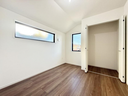 �Q���@���������̔z�u��ʋC���̗ǂ��݌v�ŕ����̋�C�������炸�A��ɐV�N�ȋ�C������܂�