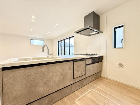 �L�b�`���@���������y���݂ƐH�ׂ�K����͂���L�b�`��