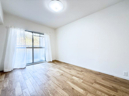 ���̑����ρ@�������Â��ȗm���œǏ����ɏW���ł���ꏊ