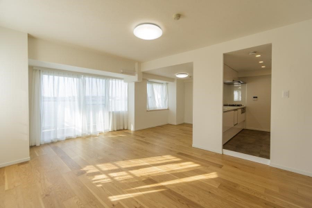 ���r���O�@����