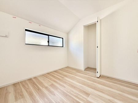 �q�������@�������v���C�x�[�g��ԂƂ��ĐÂ��ŗ�������������񋟂��Ă���܂�