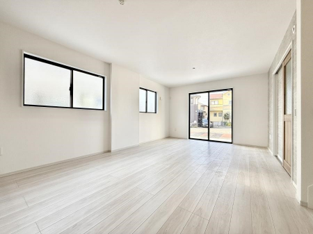 ���r���O�@�������Ƒ��̎��Ԃ��ʂ�A���K�Ŗ��������