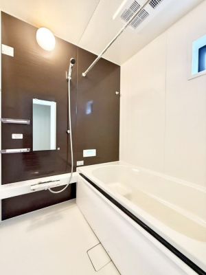 �����@�������������A������芰����o�X���[��