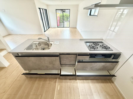 �L�b�`���@�����������������Ԃ����܂��A�Ί炠�ӂ��L�b�`��