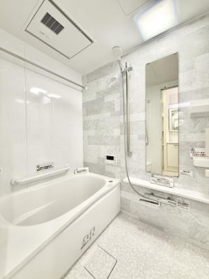 �����@�������������A������芰����o�X���[��