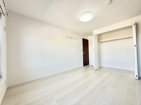 �Q���@�������Ƌ�����܂��z�u����΍L�X�Ƃ�����Ԃ��g�������₷���A�����b�N�X�������Ԃ��߂����܂�