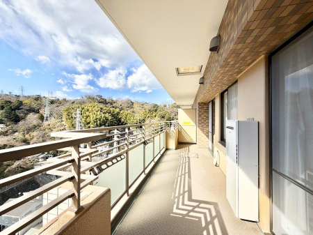 �o���R�j�[�@������ ��𒭂߂Ȃ���A�ق��ƈꑧ������ʂȋ��