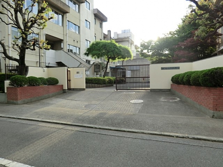 ���ӊ��@���w�Z 810m ����s����㒆�w�Z