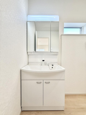 ���ʑ�E���ʏ��@�������Ƒ��݂�Ȃ��g���₷���z�u�ł�