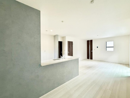 ���r���O�@�������Ƒ��̎��Ԃ��ʂ�A���K�Ŗ��������