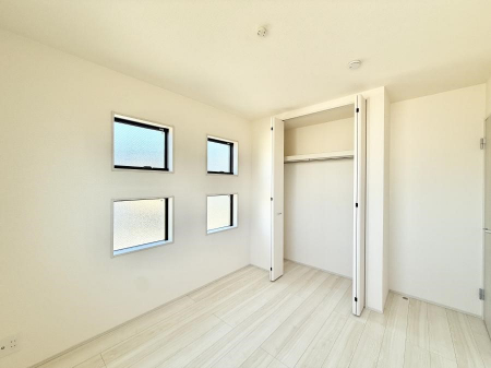 �Q���@���������̔z�u��ʋC���̗ǂ��݌v�ŕ����̋�C�������炸�A��ɐV�N�ȋ�C������܂�